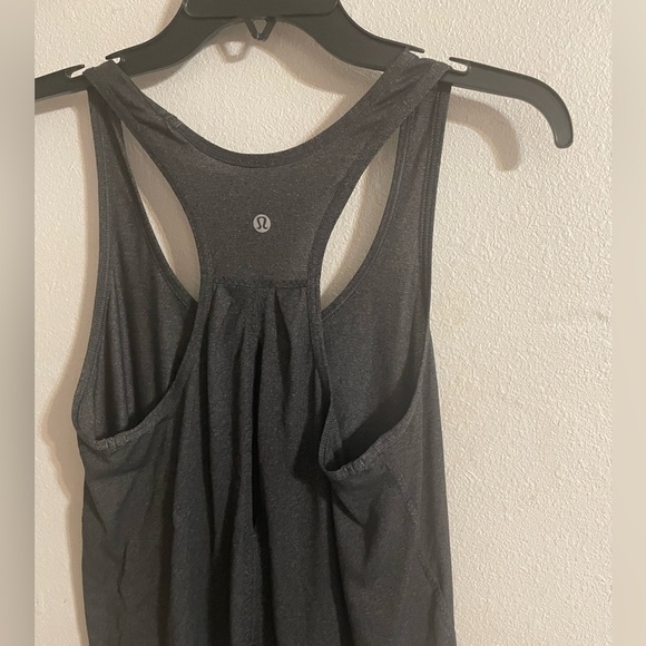 Lululemon Salute the Sun Tank - Picture 5 of 5